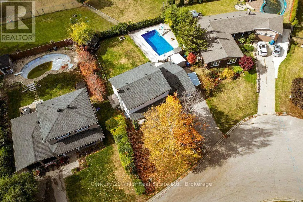 85 WATERFORD DRIVE
