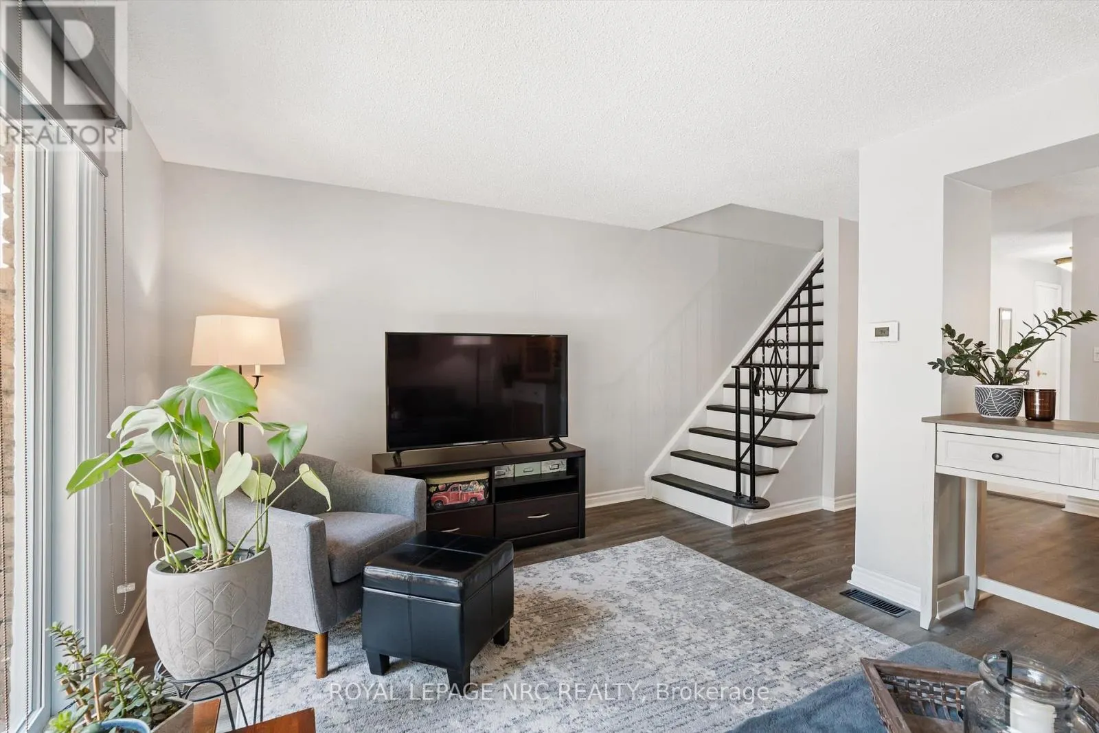 6 - 6767 THOROLD STONE ROAD #6