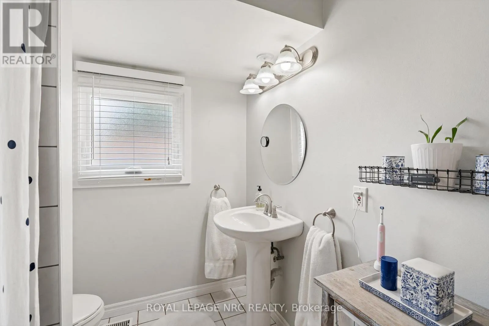 6 - 6767 THOROLD STONE ROAD #6