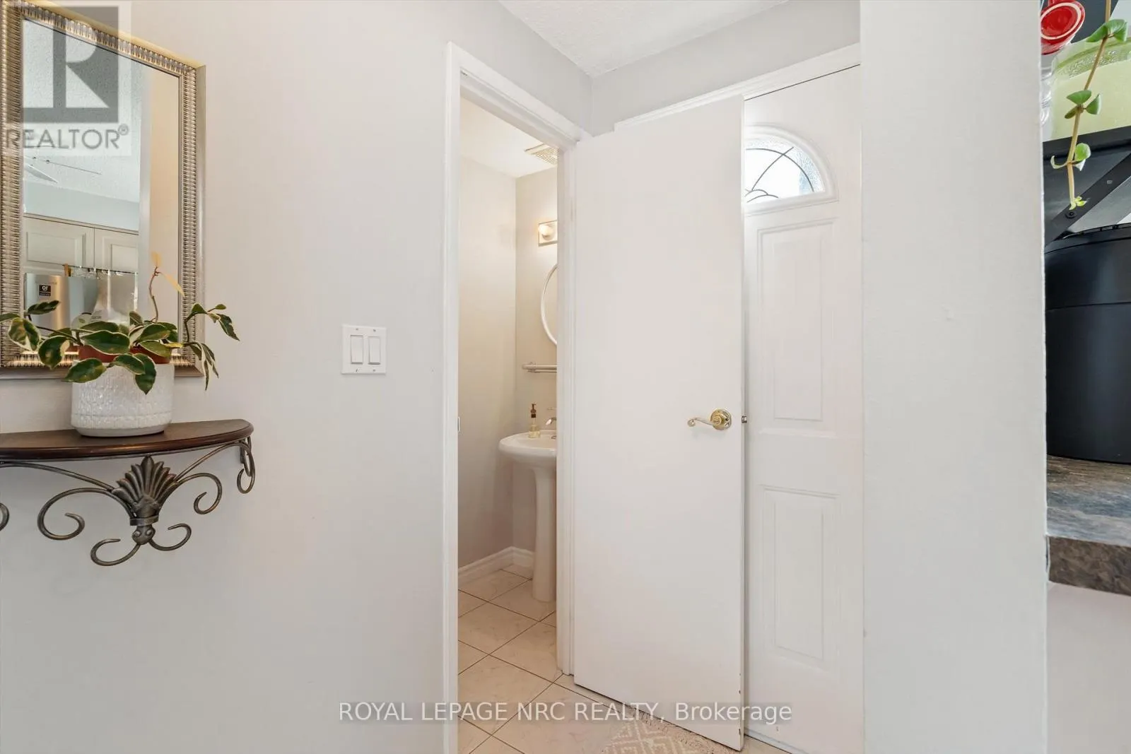 6 - 6767 THOROLD STONE ROAD #6