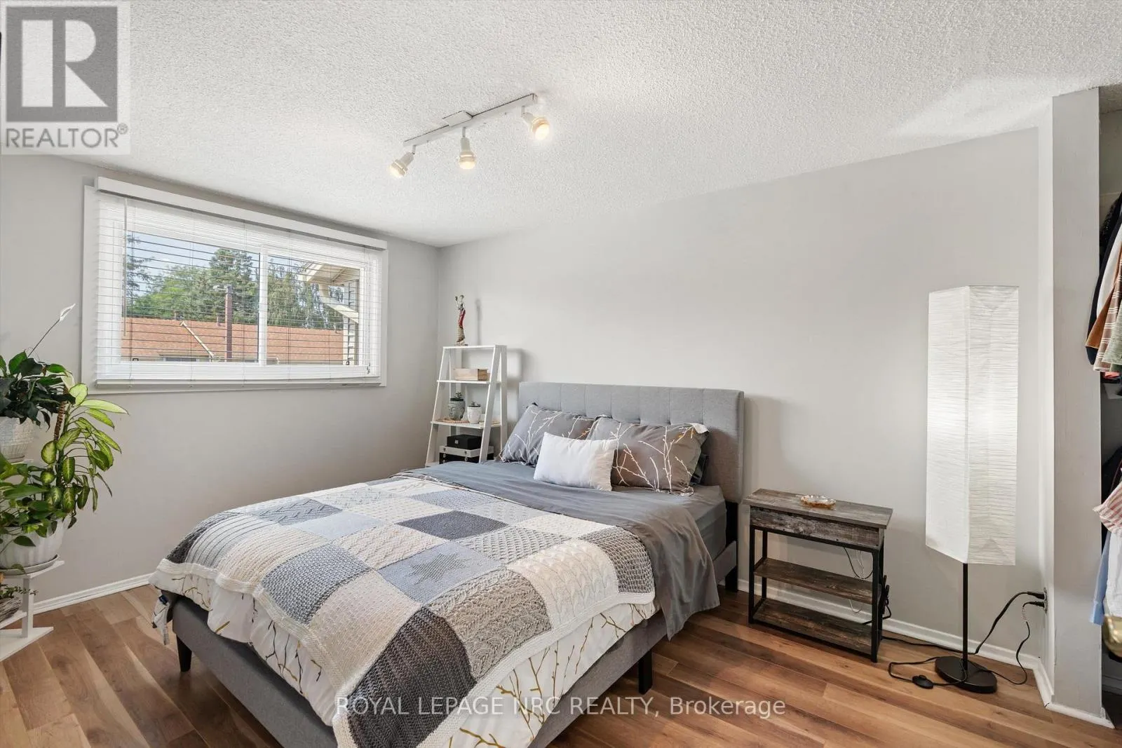 6 - 6767 THOROLD STONE ROAD #6