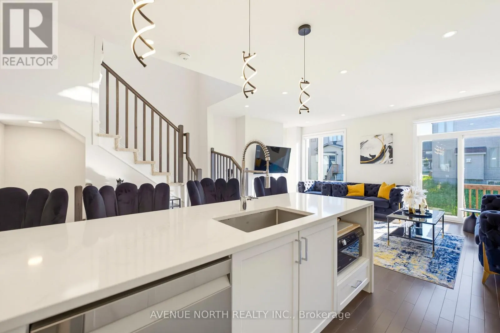 321 GRACKLE STREET
