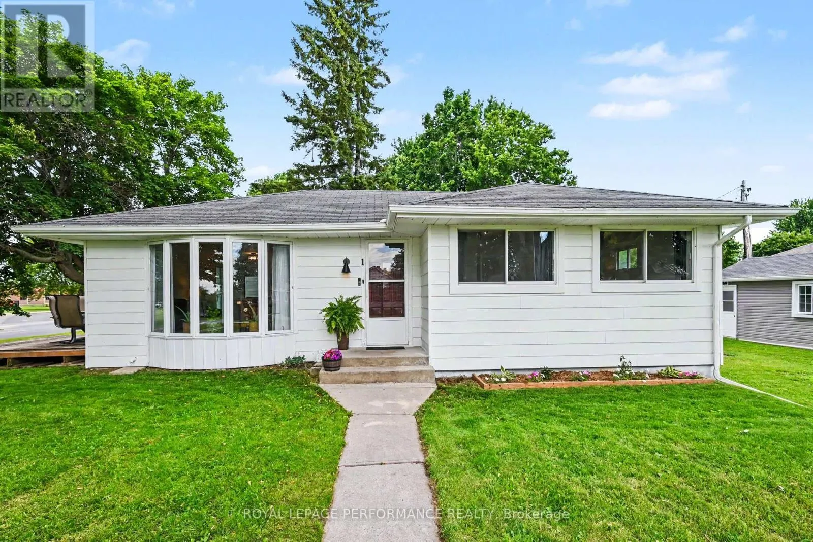 1 ADAM DIXON AVENUE