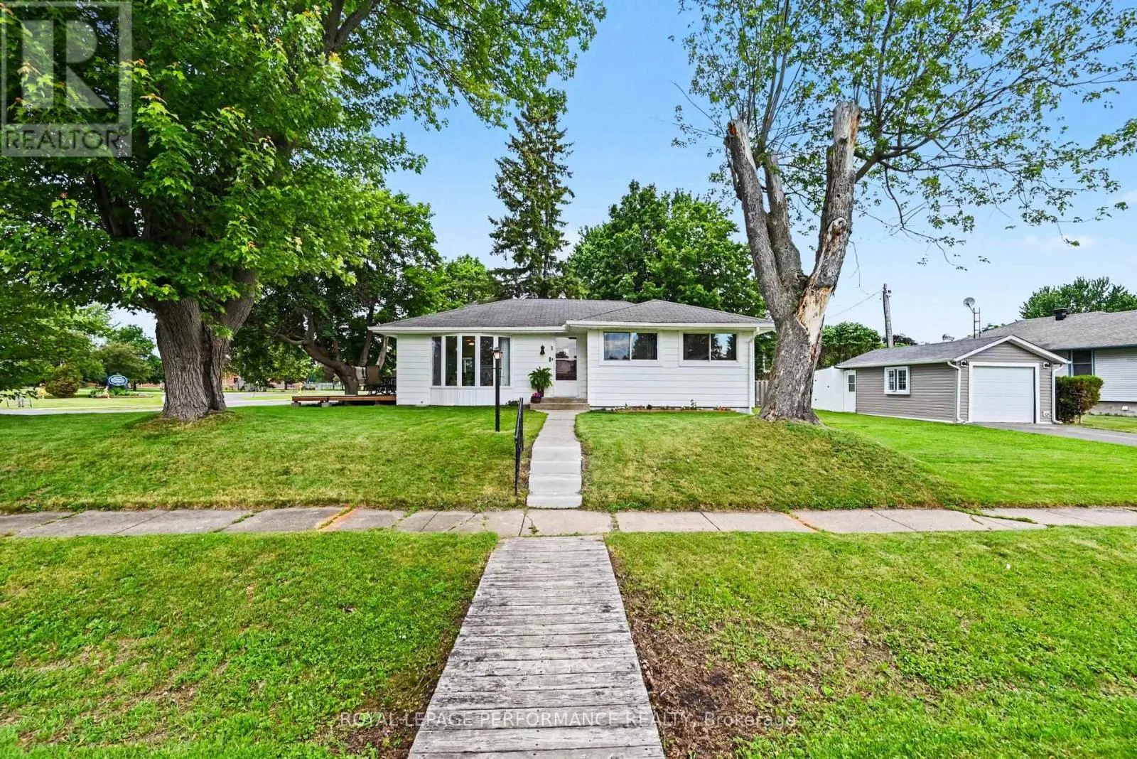 1 ADAM DIXON AVENUE