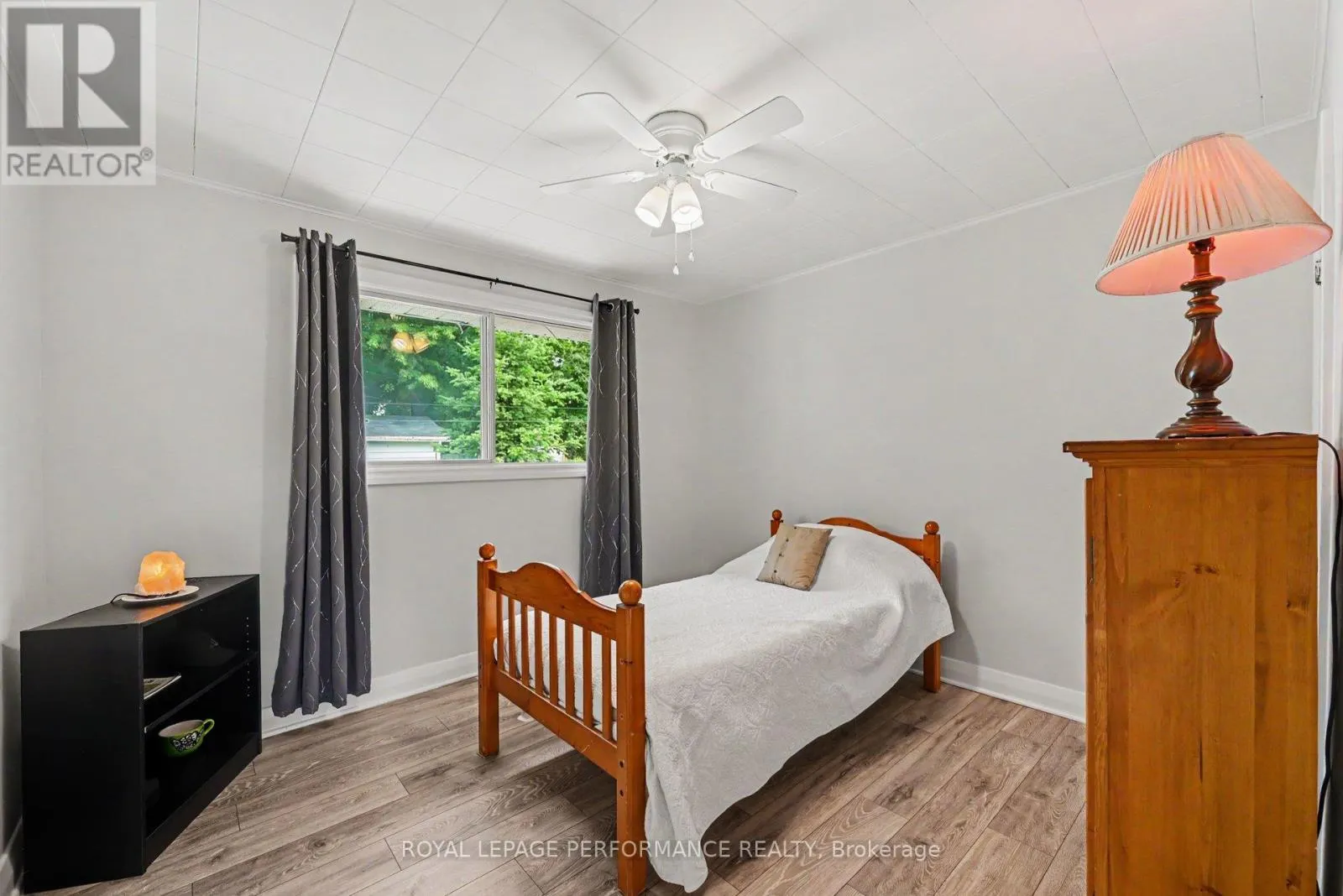 1 ADAM DIXON AVENUE