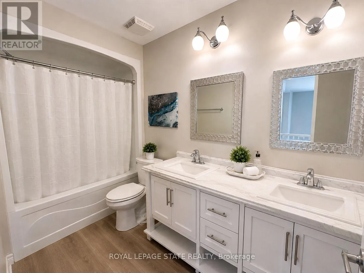 3176 LAKESHORE ROAD