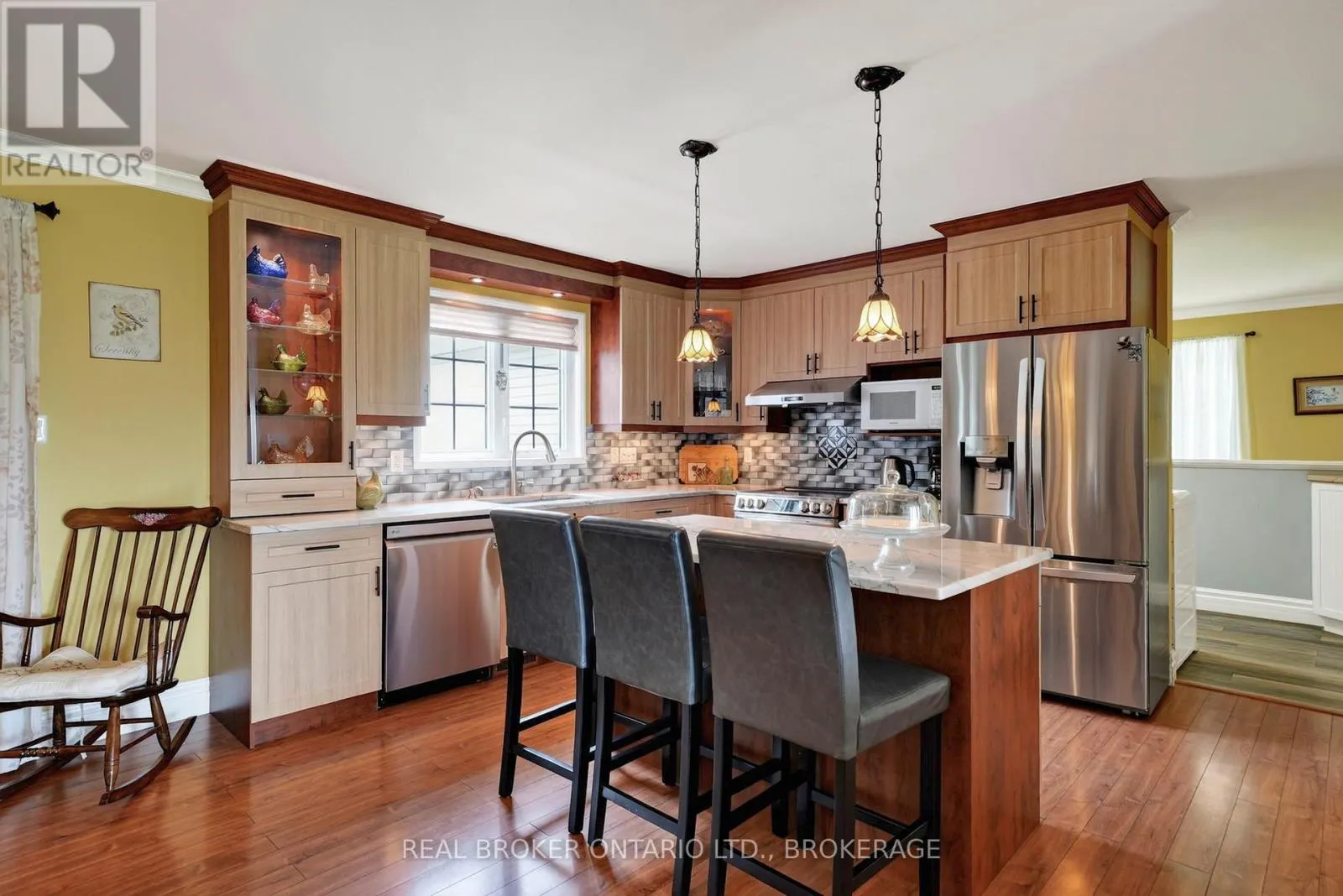 18523 KENYON CONC RD 1 ROAD