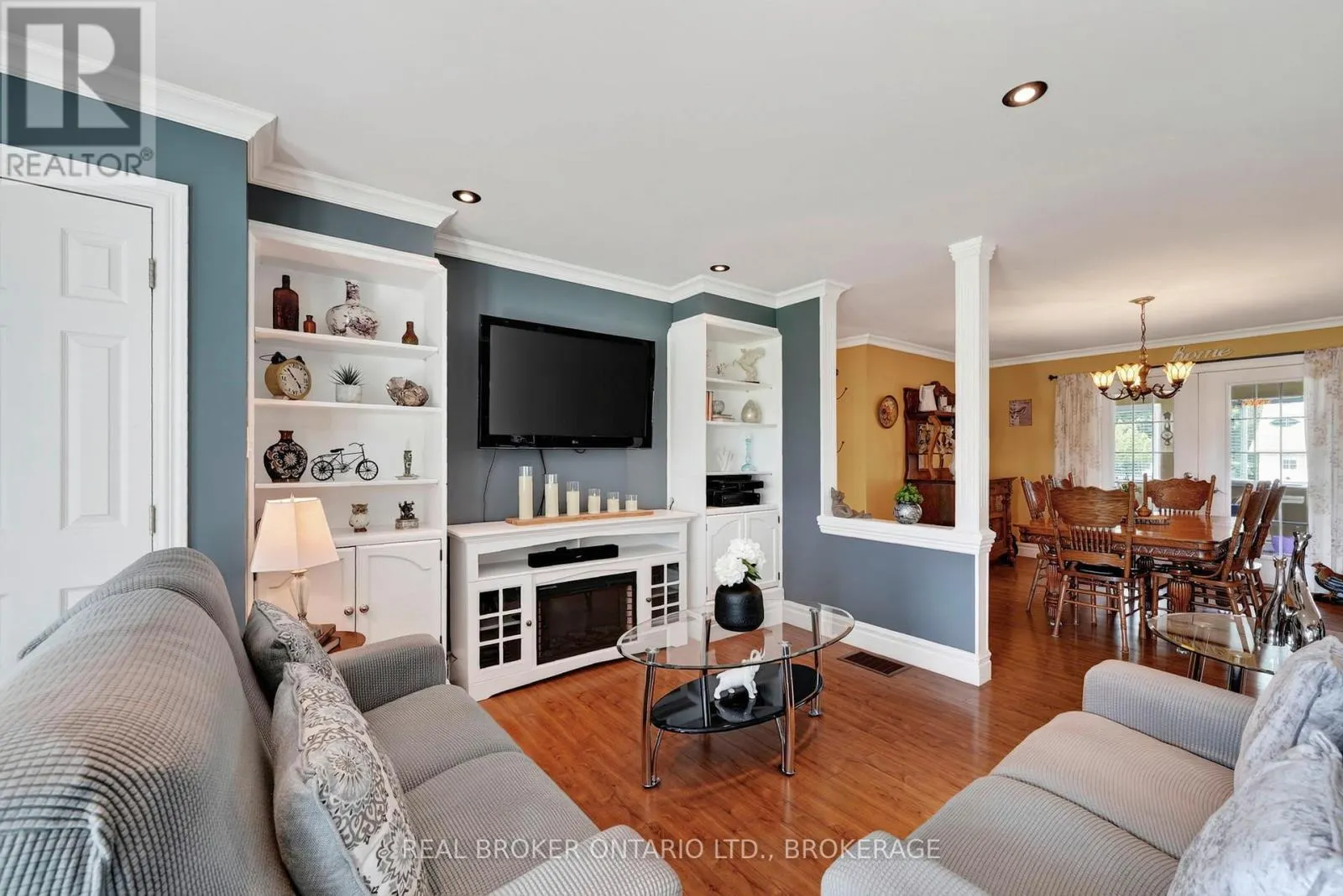 18523 KENYON CONC RD 1 ROAD
