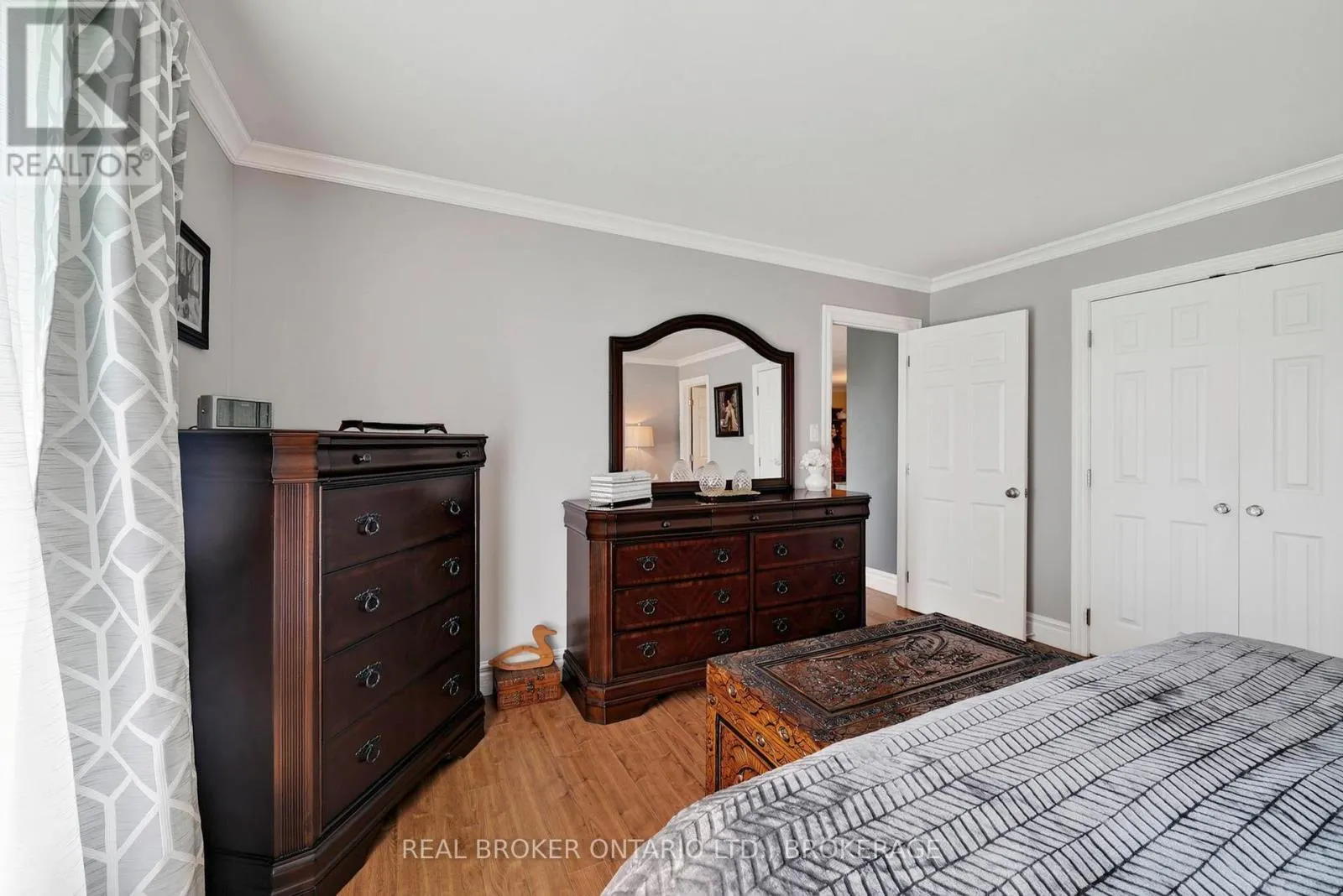 18523 KENYON CONC RD 1 ROAD