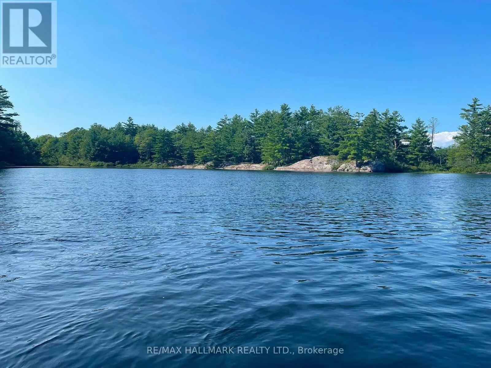 1039 SNIDERS BAY ROAD