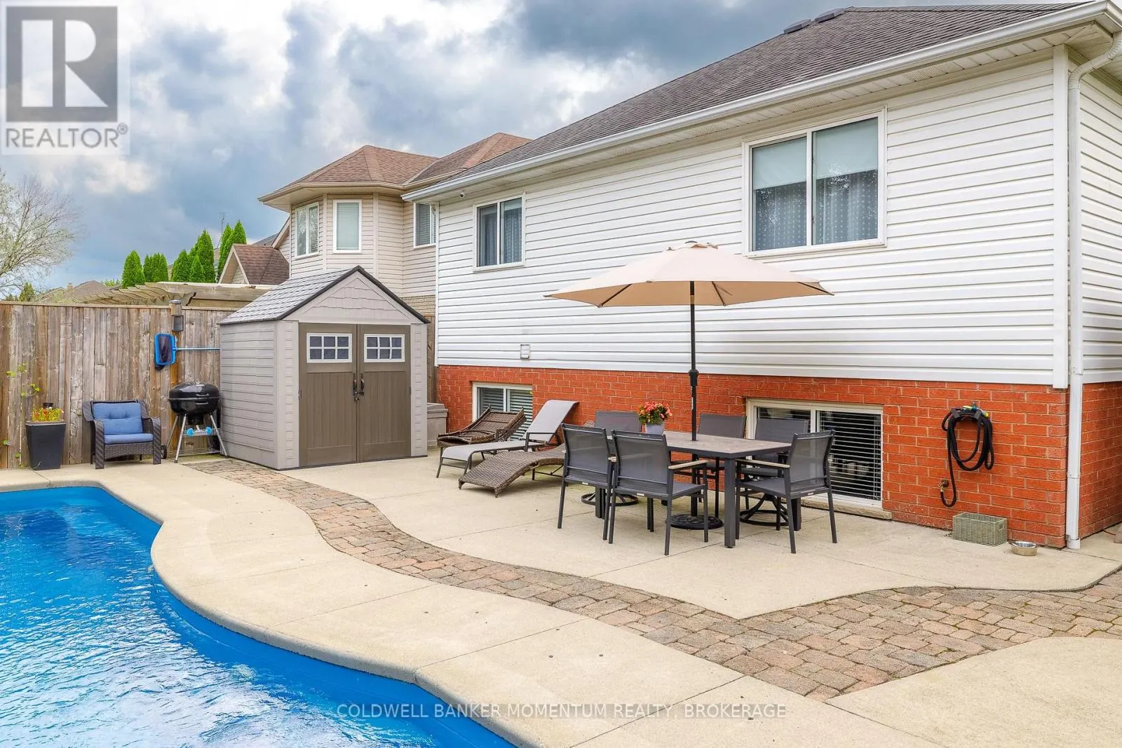 18 LORETTA DRIVE
