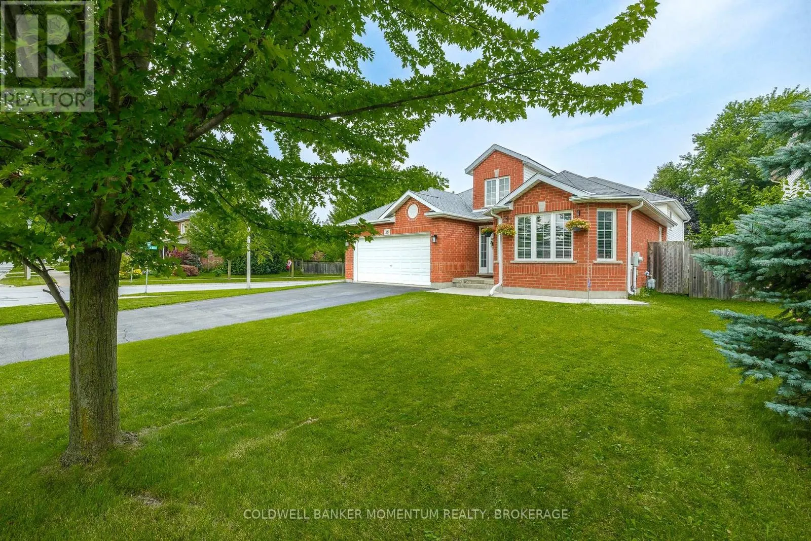18 LORETTA DRIVE