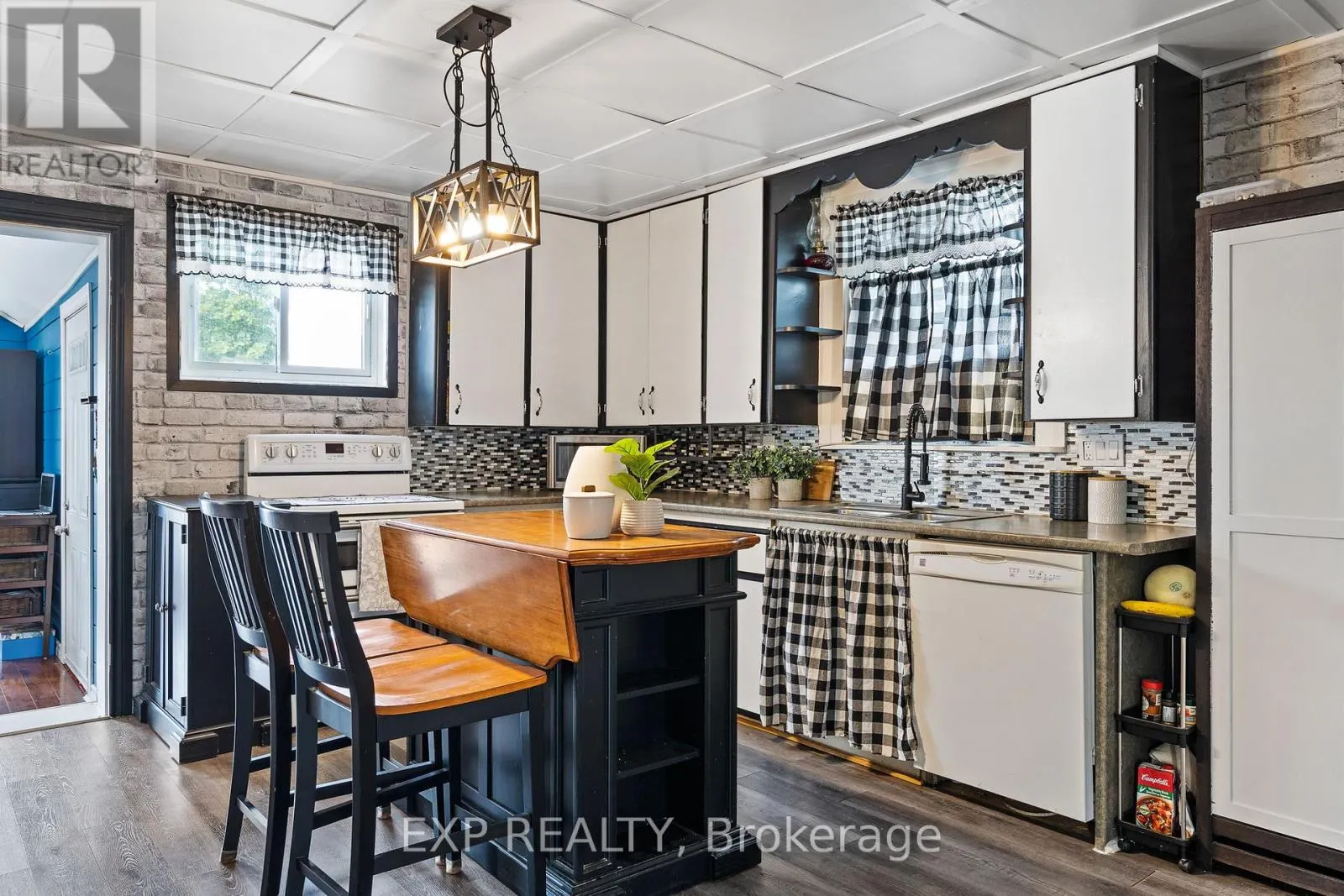 4235 FLY ROAD