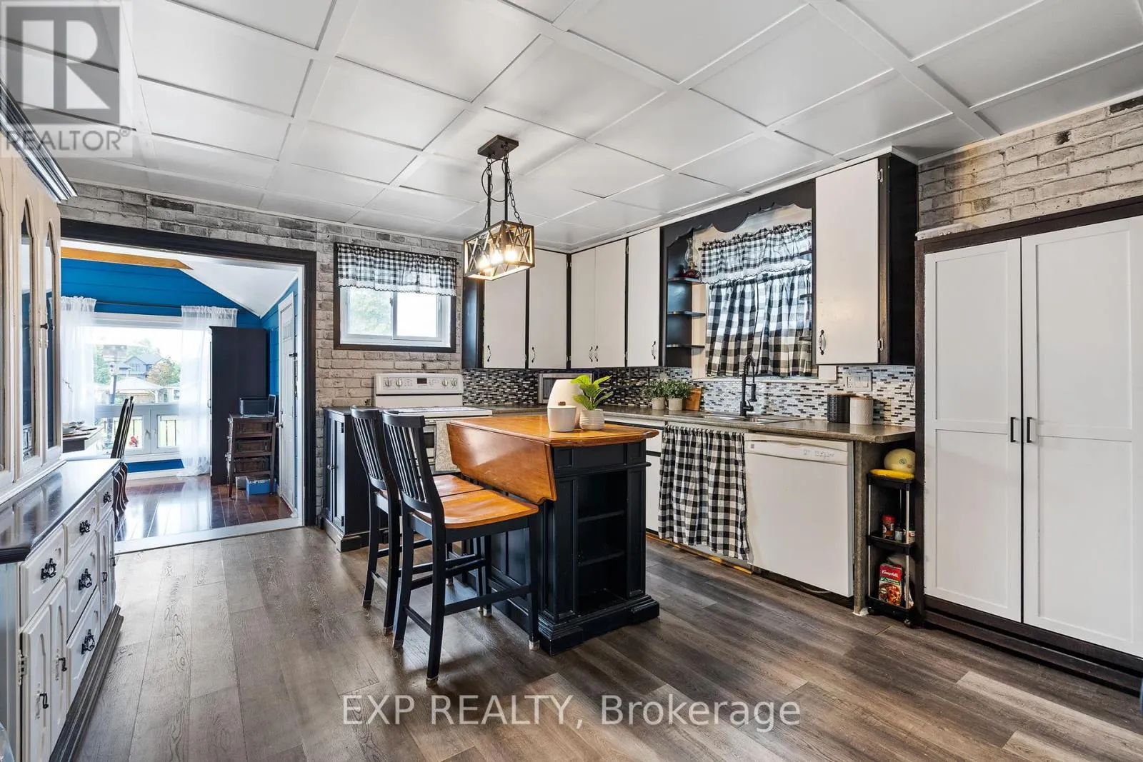4235 FLY ROAD