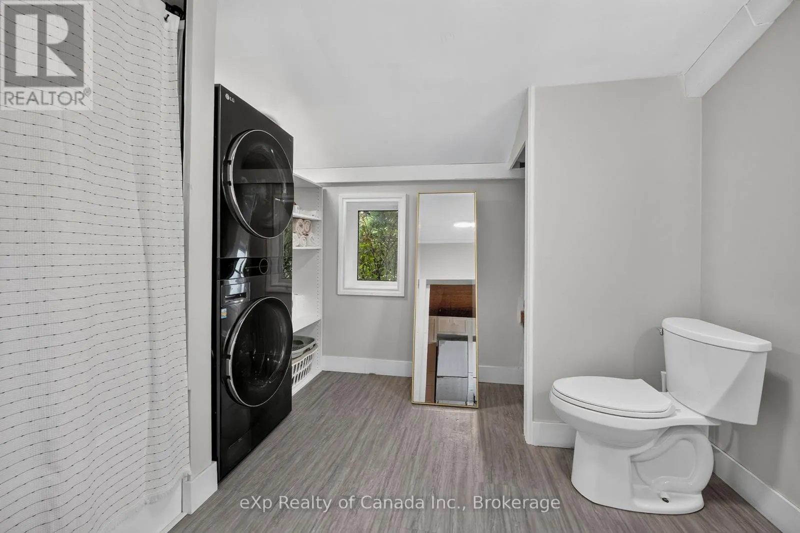 24 STOVER STREET S