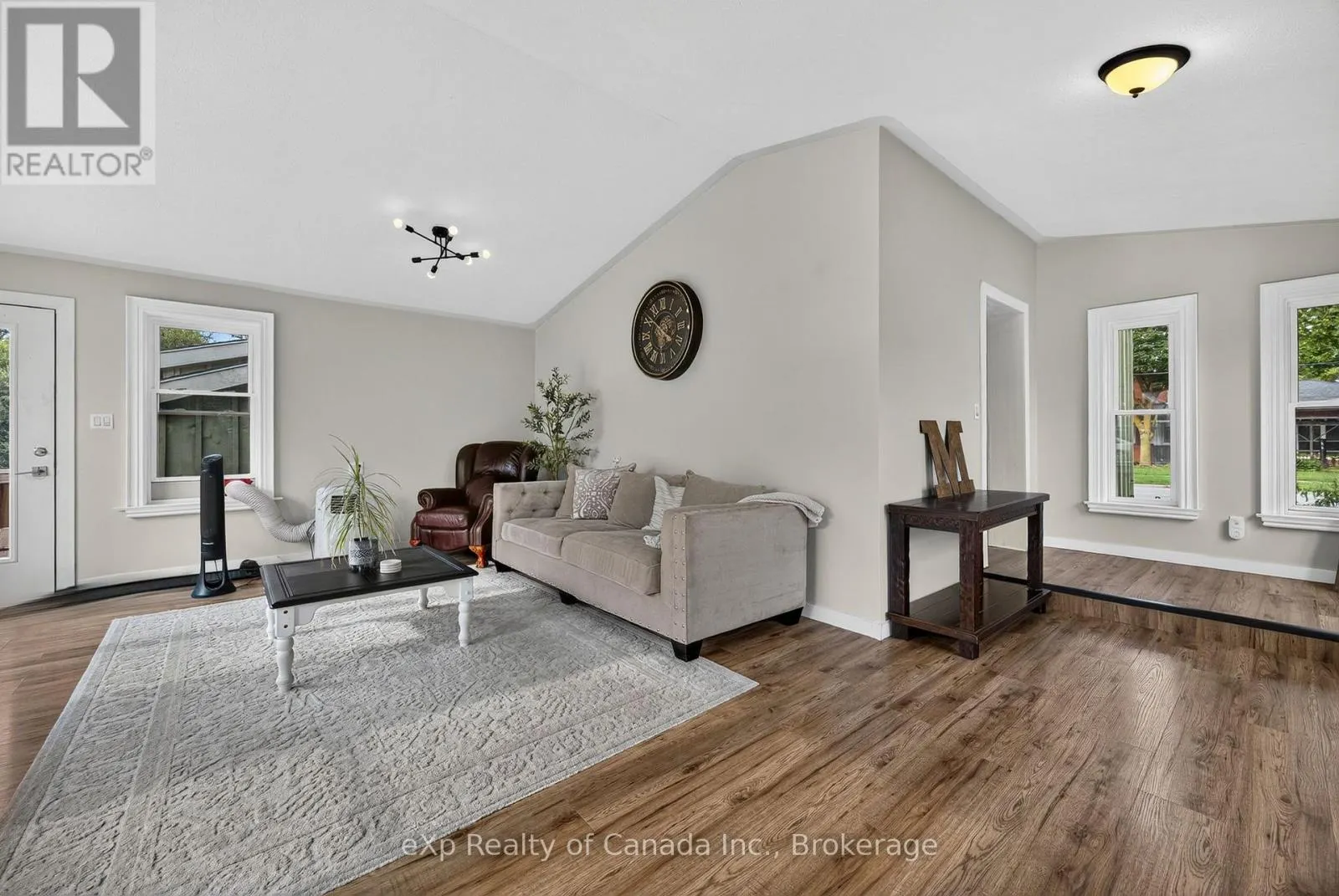 24 STOVER STREET S