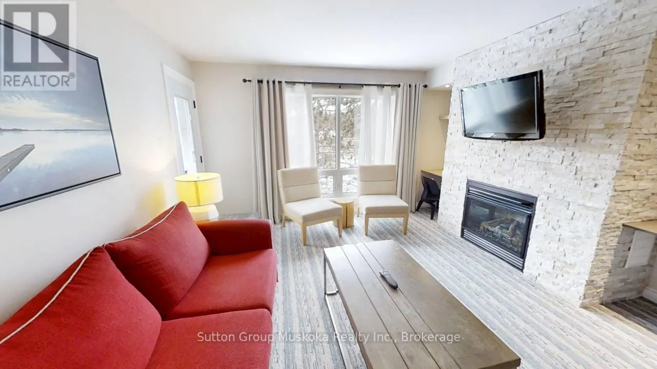 52-305 - 1235 DEERHURST DRIVE #52-305