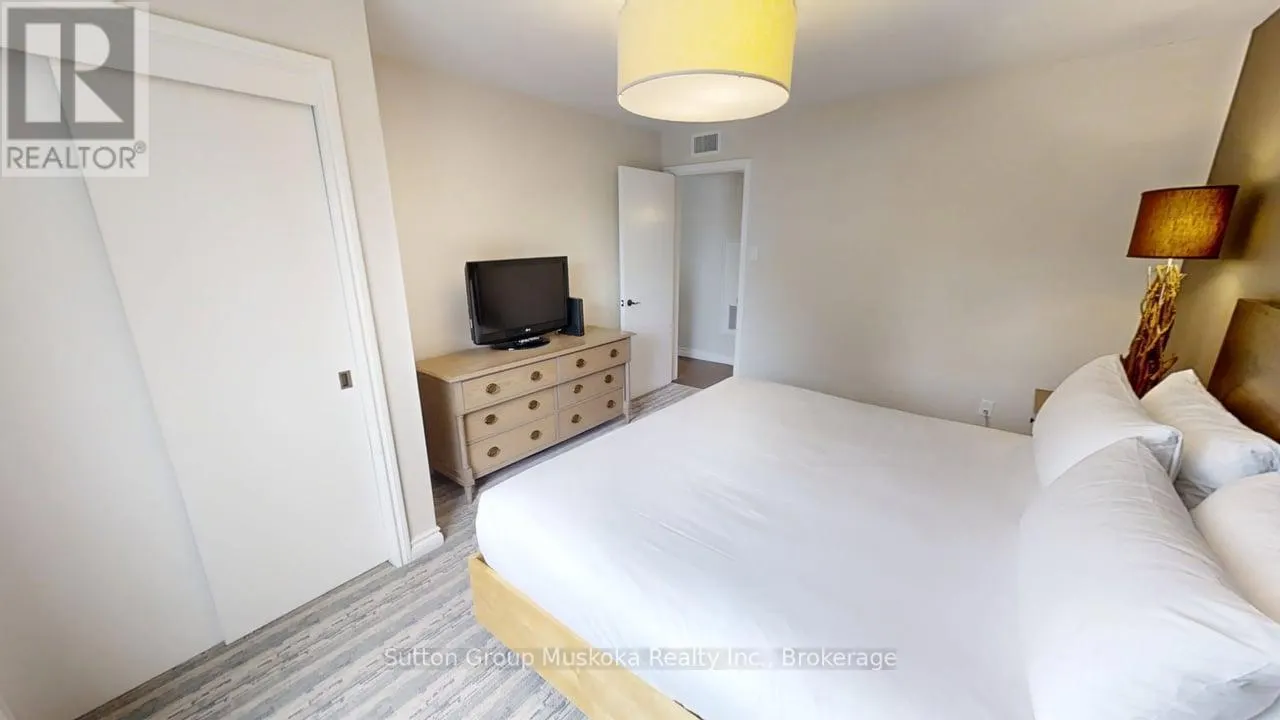 52-305 - 1235 DEERHURST DRIVE #52-305