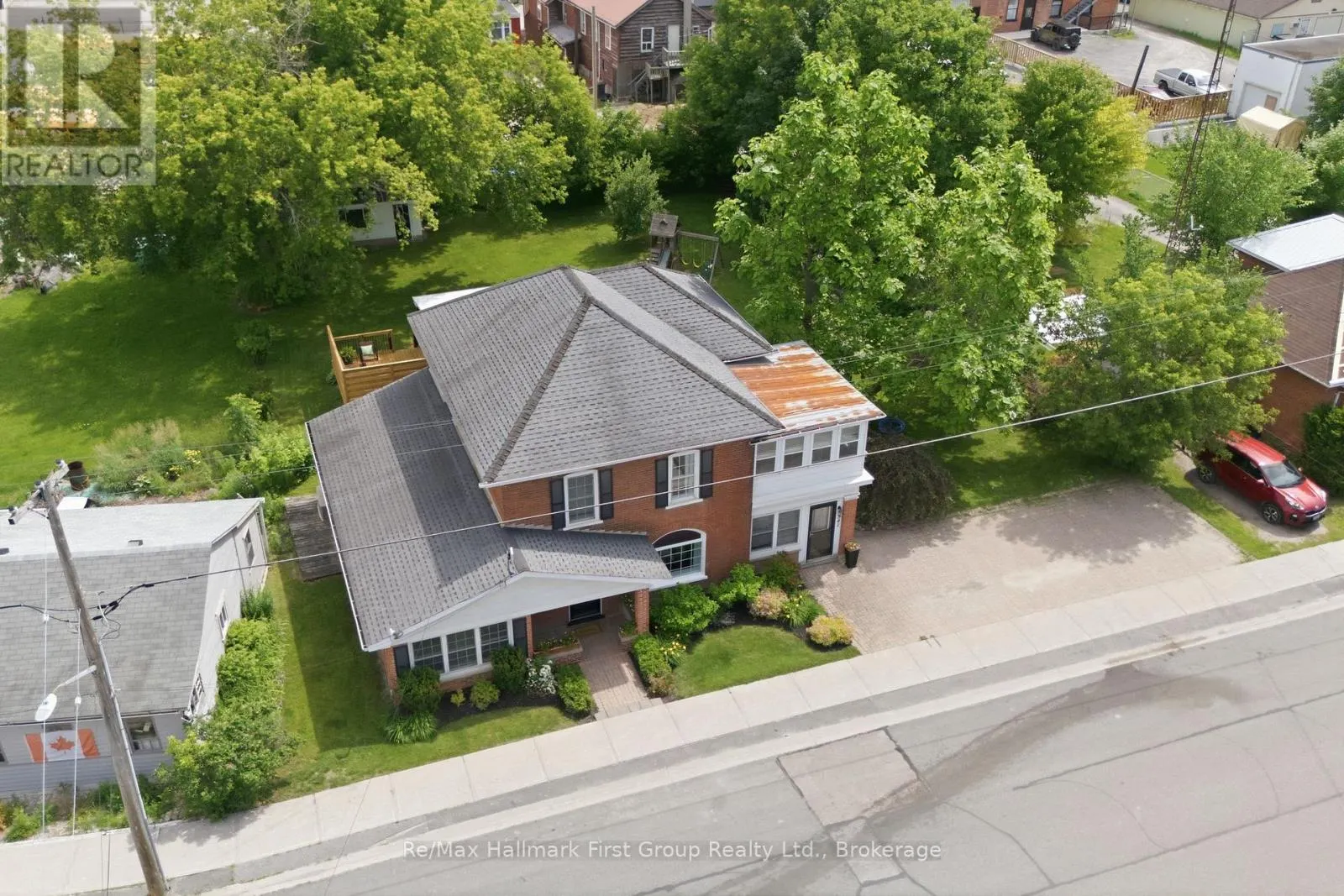 341 METCALF STREET