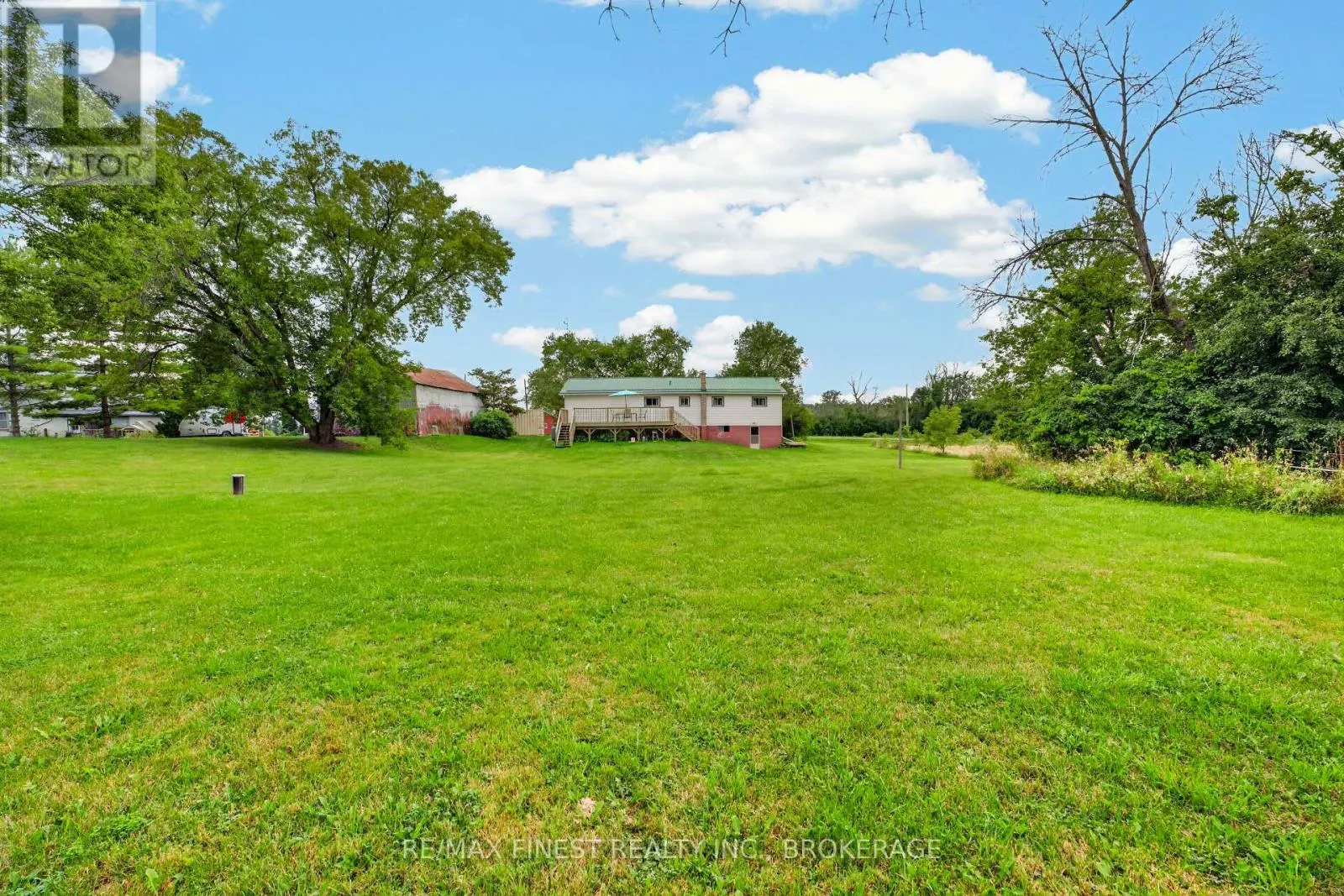 607 FITCHETT ROAD