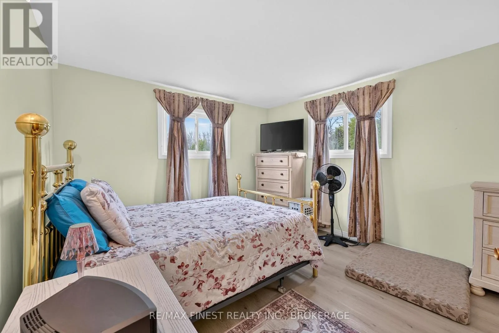 607 FITCHETT ROAD