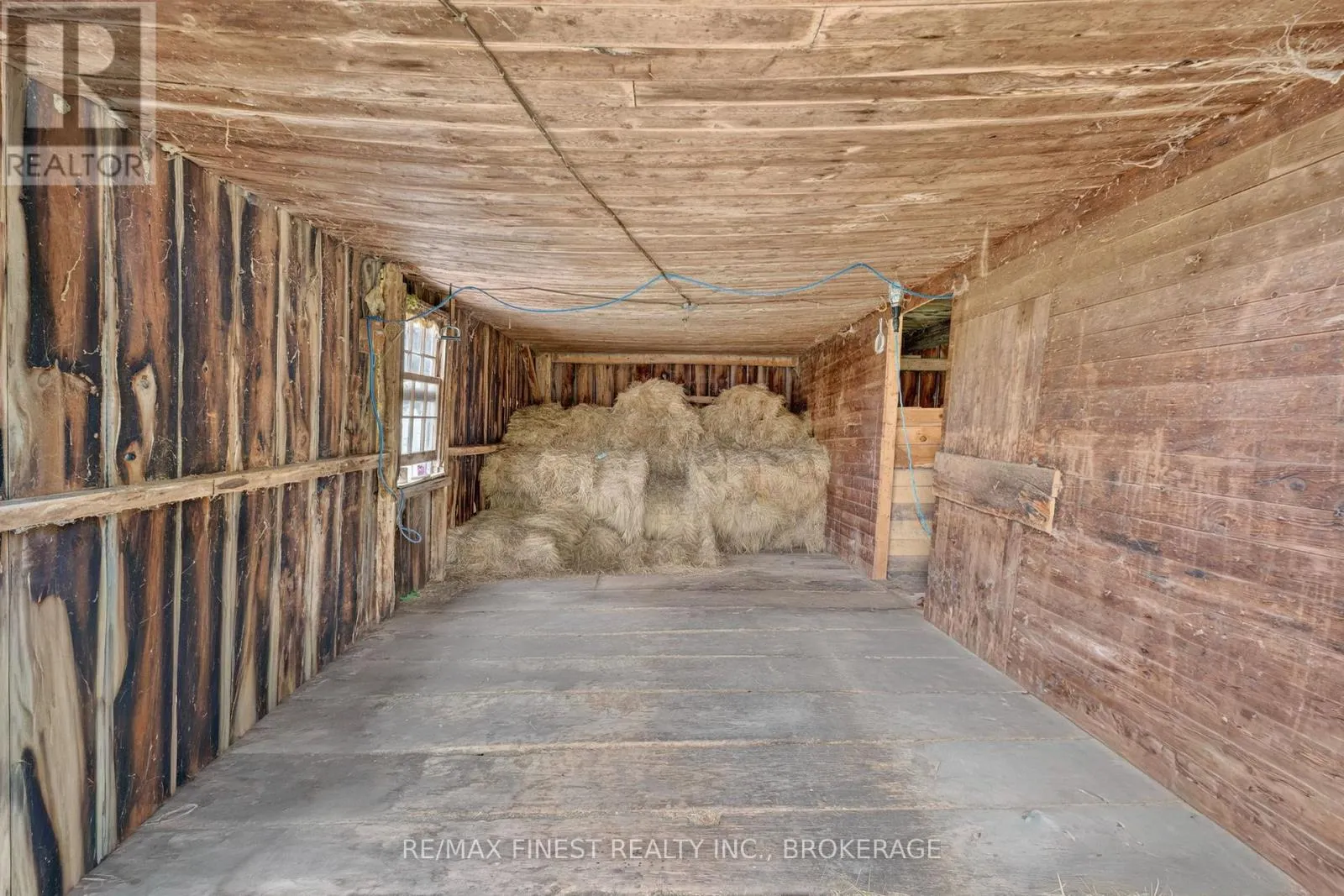 607 FITCHETT ROAD