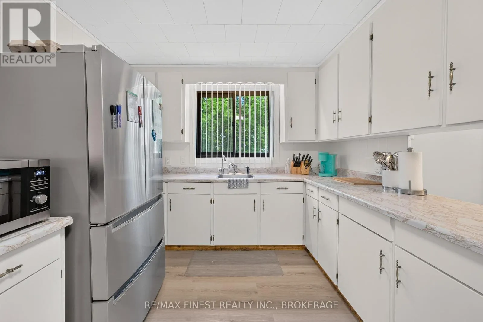 607 FITCHETT ROAD