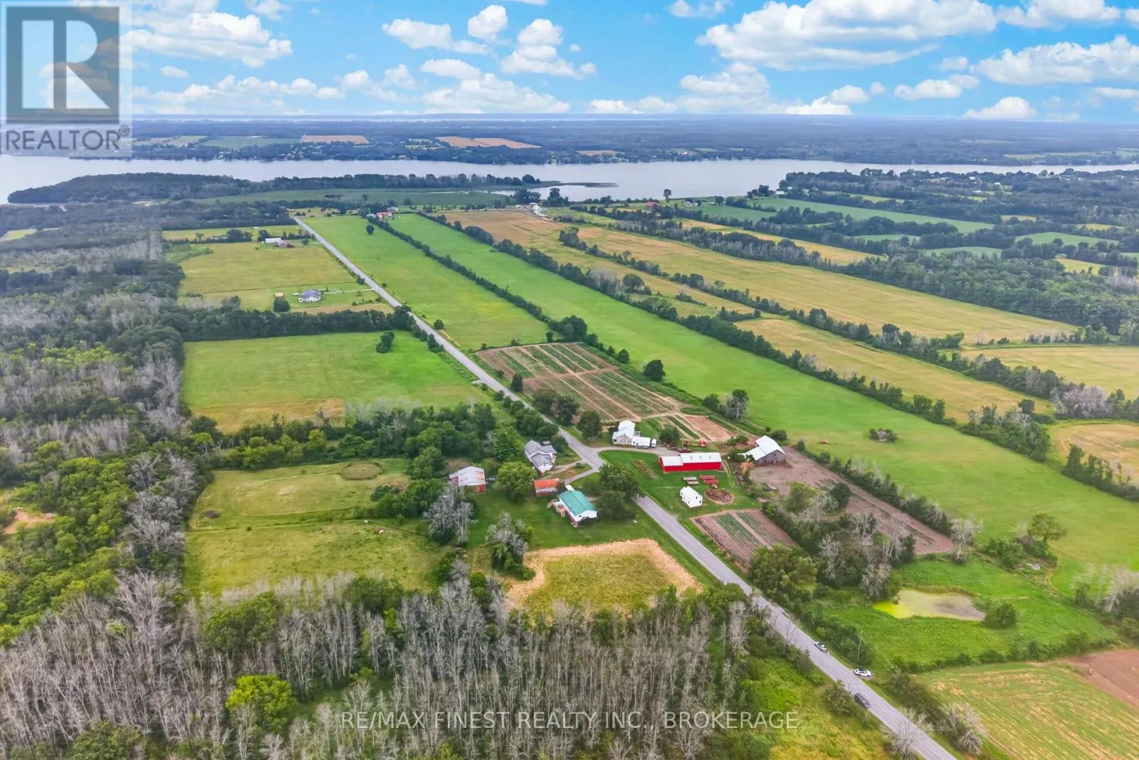 607 FITCHETT ROAD
