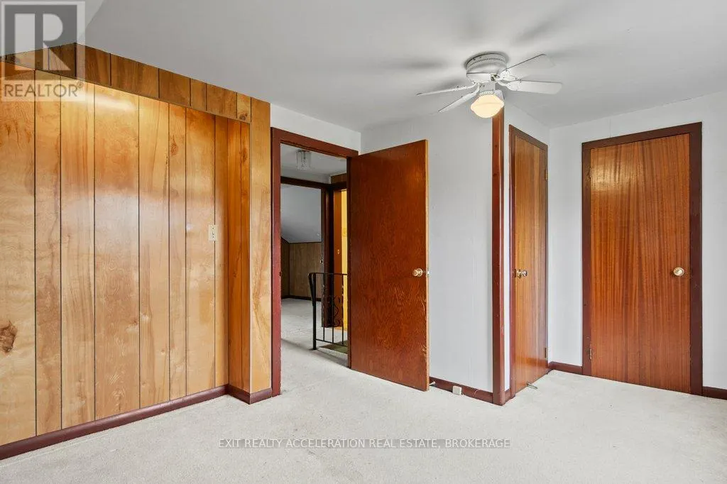 302 OLD HAMBURG ROAD