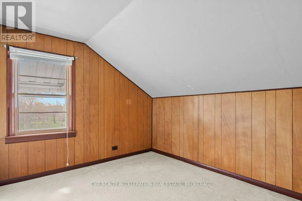 302 OLD HAMBURG ROAD