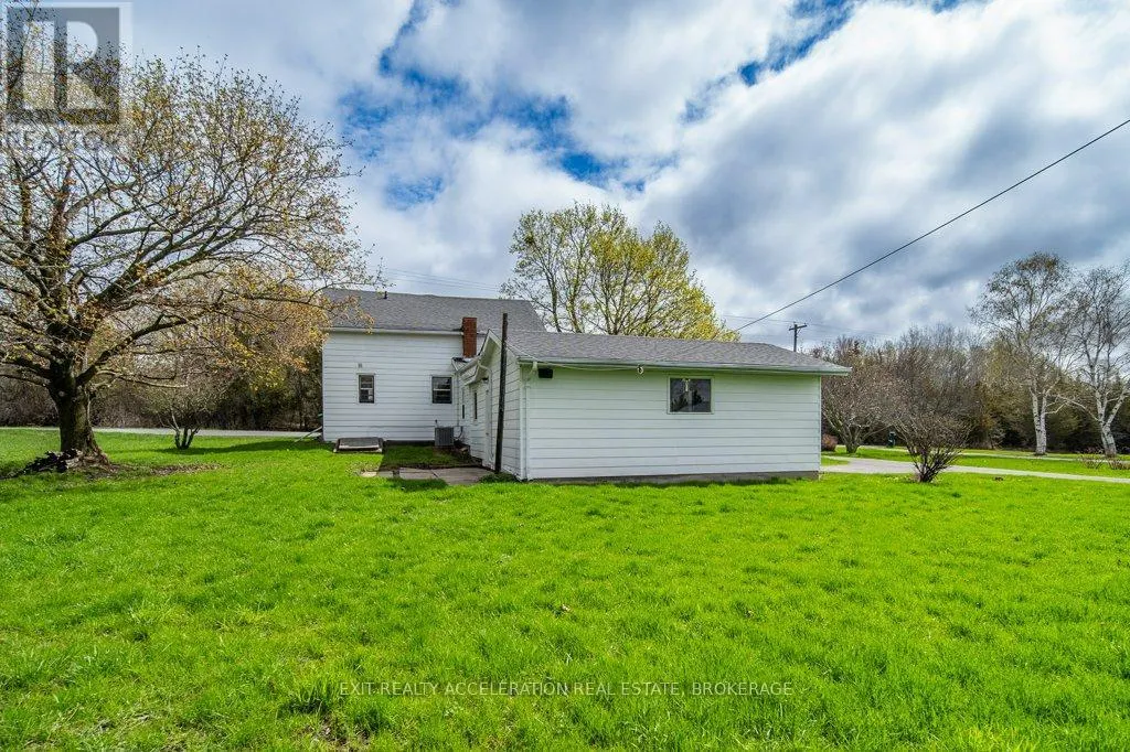 302 OLD HAMBURG ROAD