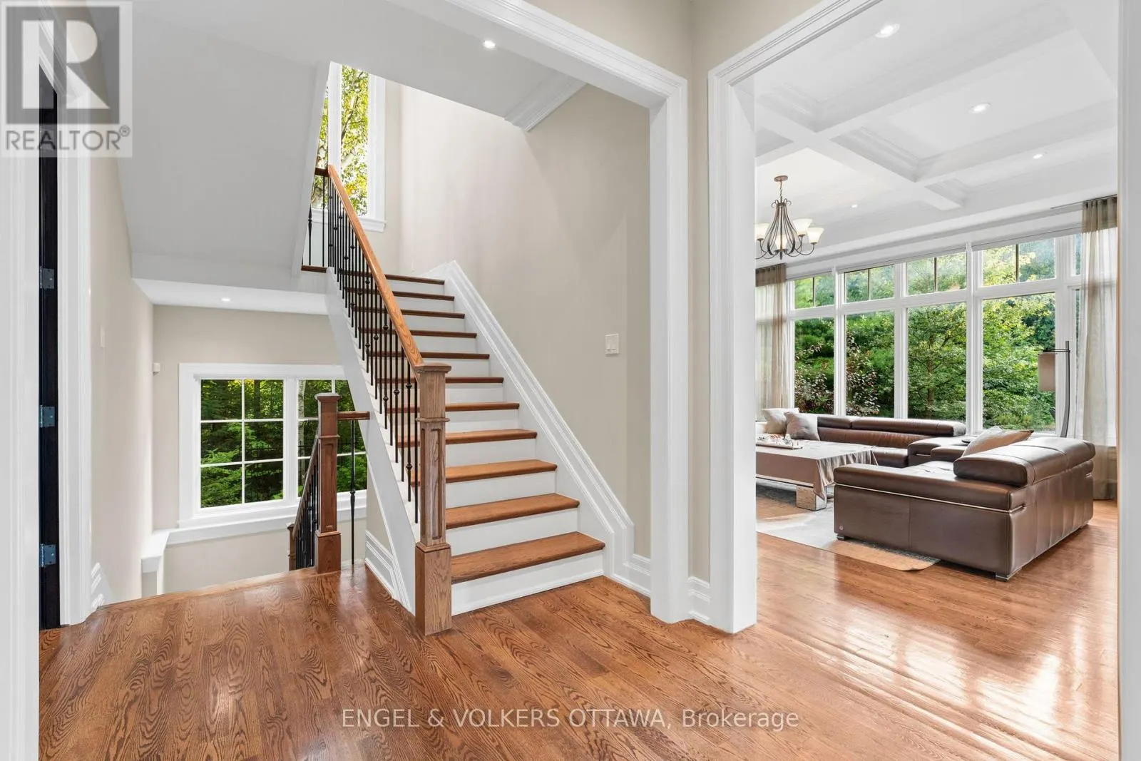 1408 BLACKHORSE COURT