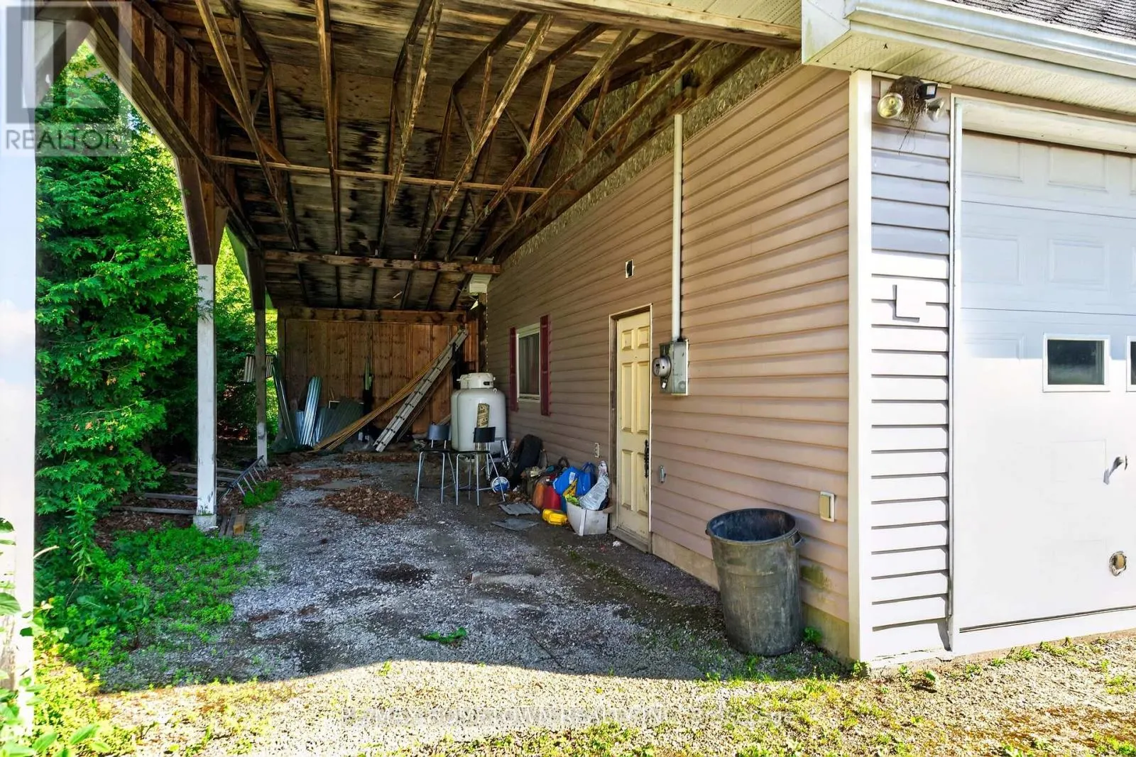 116 MILL CREEK DRIVE