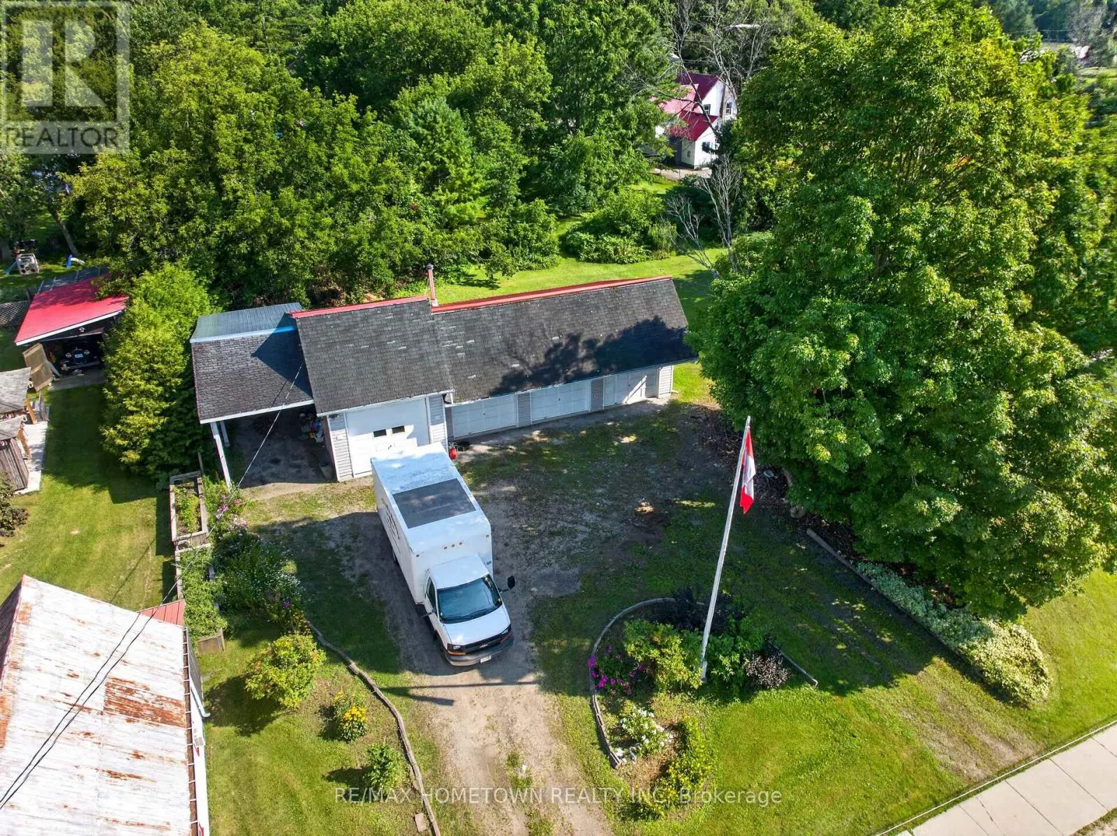 116 MILL CREEK DRIVE
