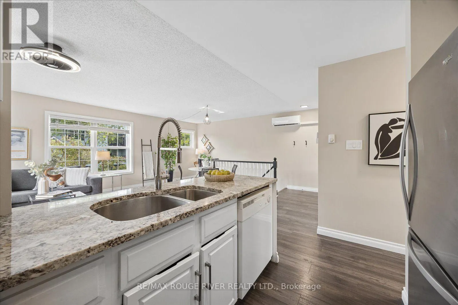 F205 - 182 D'ARCY STREET