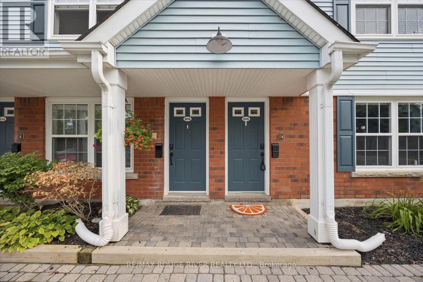 F205 - 182 D'ARCY STREET