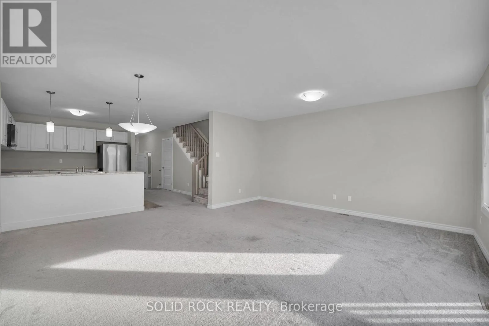 54 GRIFFITH WAY