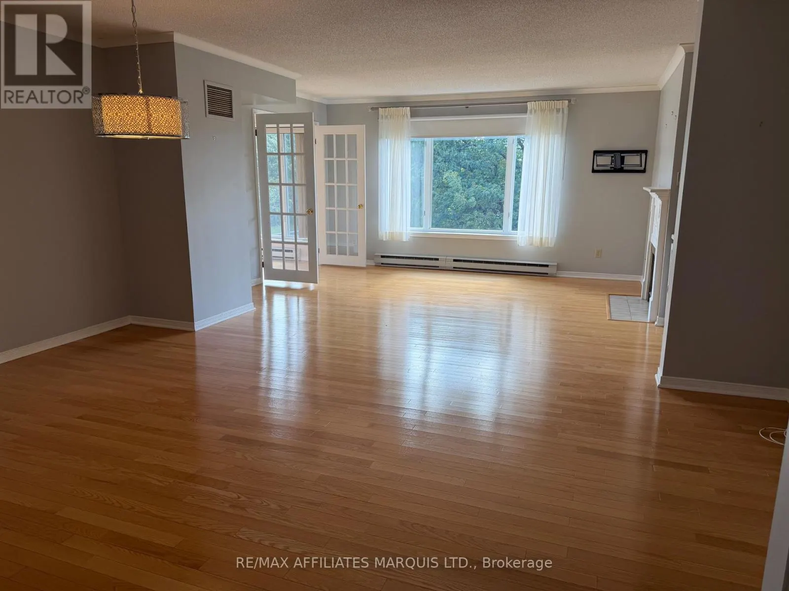 312 - 121 WATER STREET W