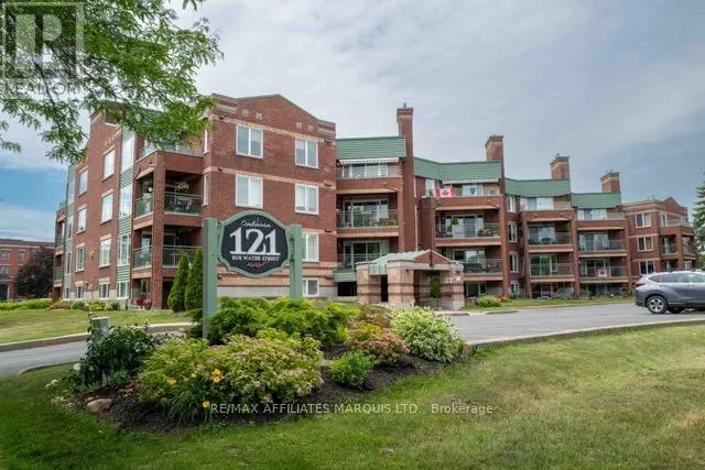 312 - 121 WATER STREET W