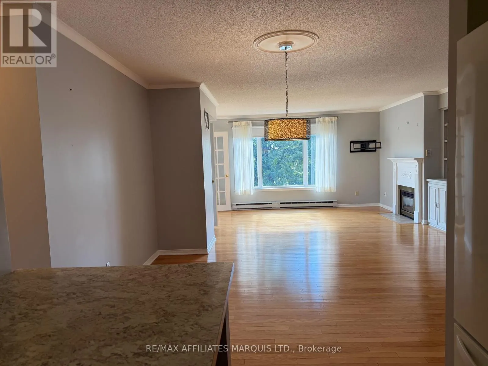 312 - 121 WATER STREET W