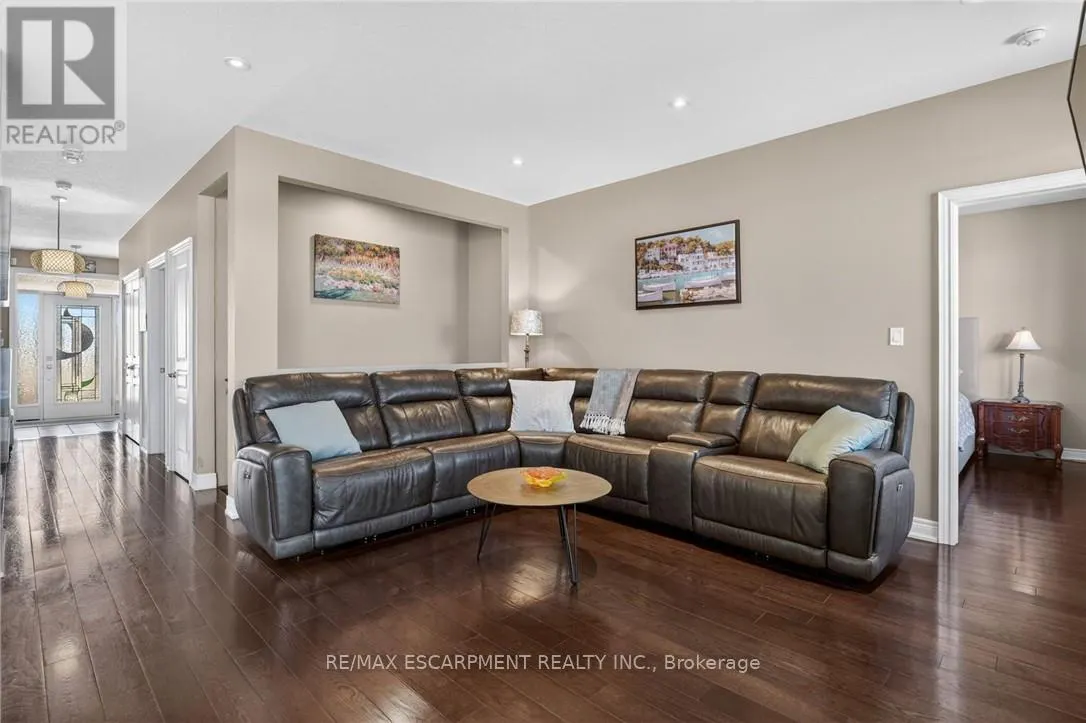58 FORESTVIEW COURT