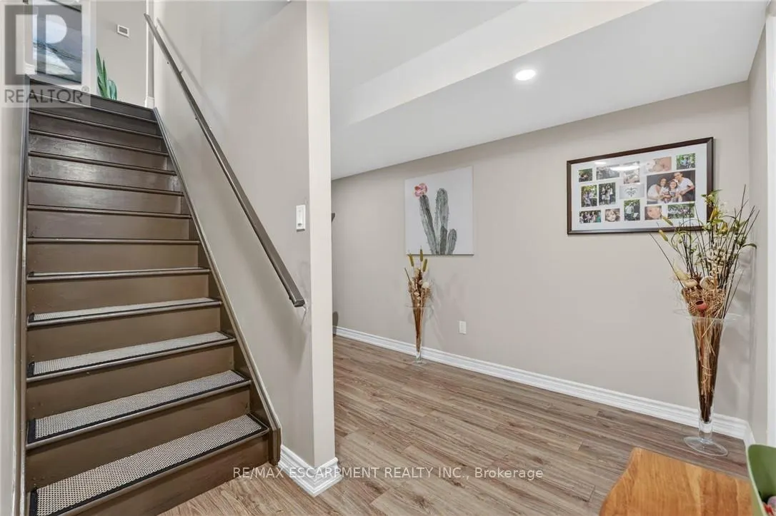 58 FORESTVIEW COURT