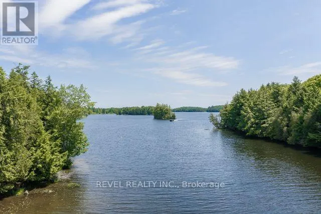 46 LORI-LEA TRAIL