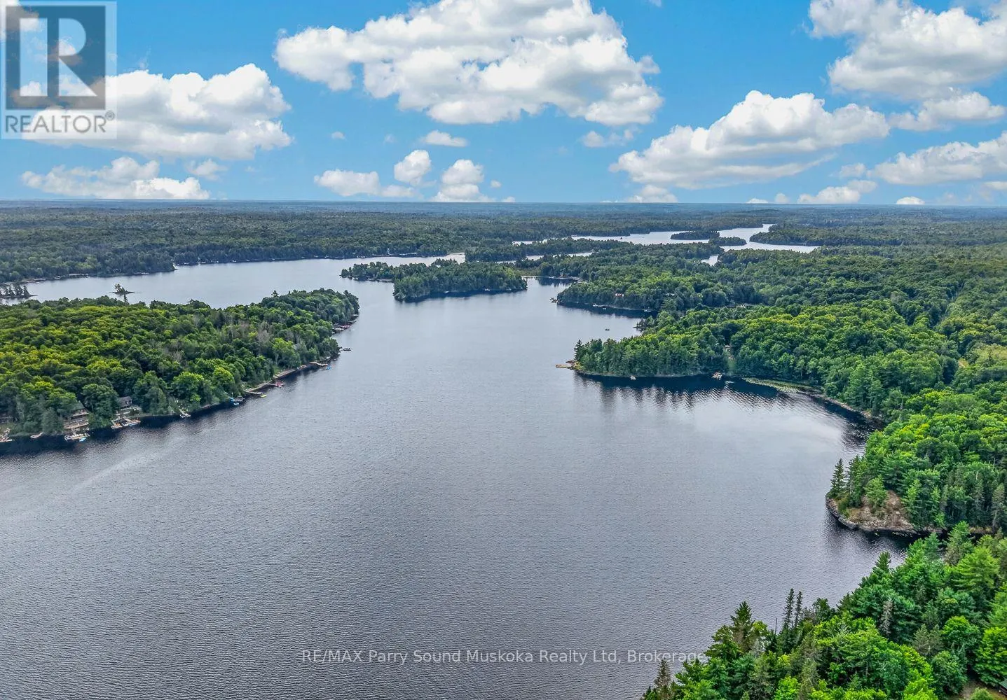 418 WHITESTONE LK ROAD