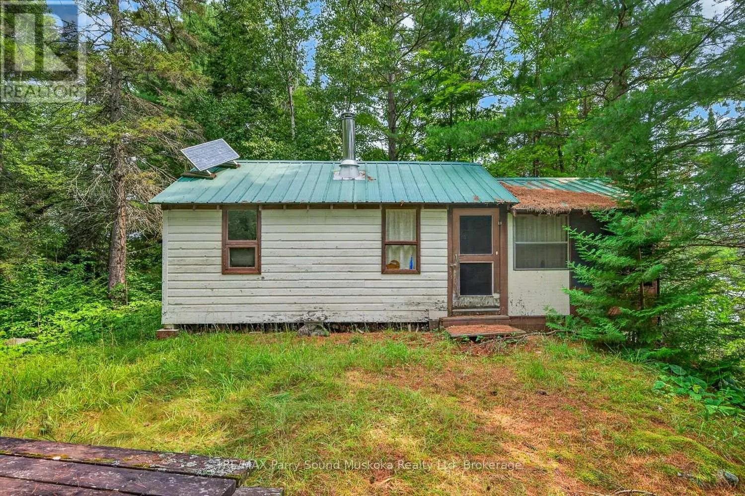 418 WHITESTONE LK ROAD