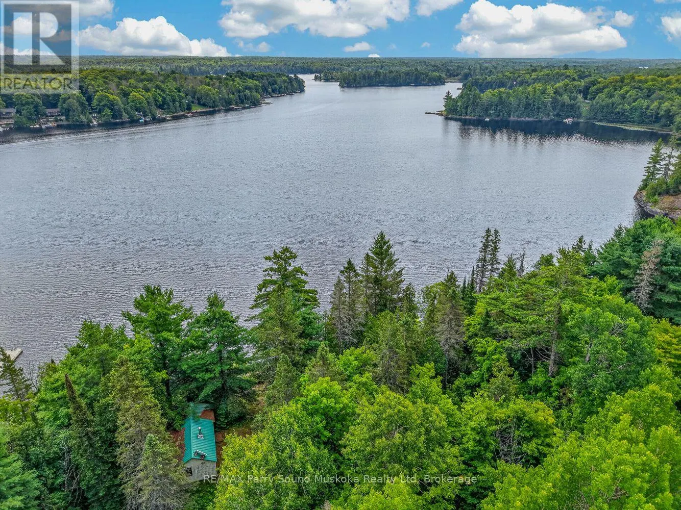 418 WHITESTONE LK ROAD