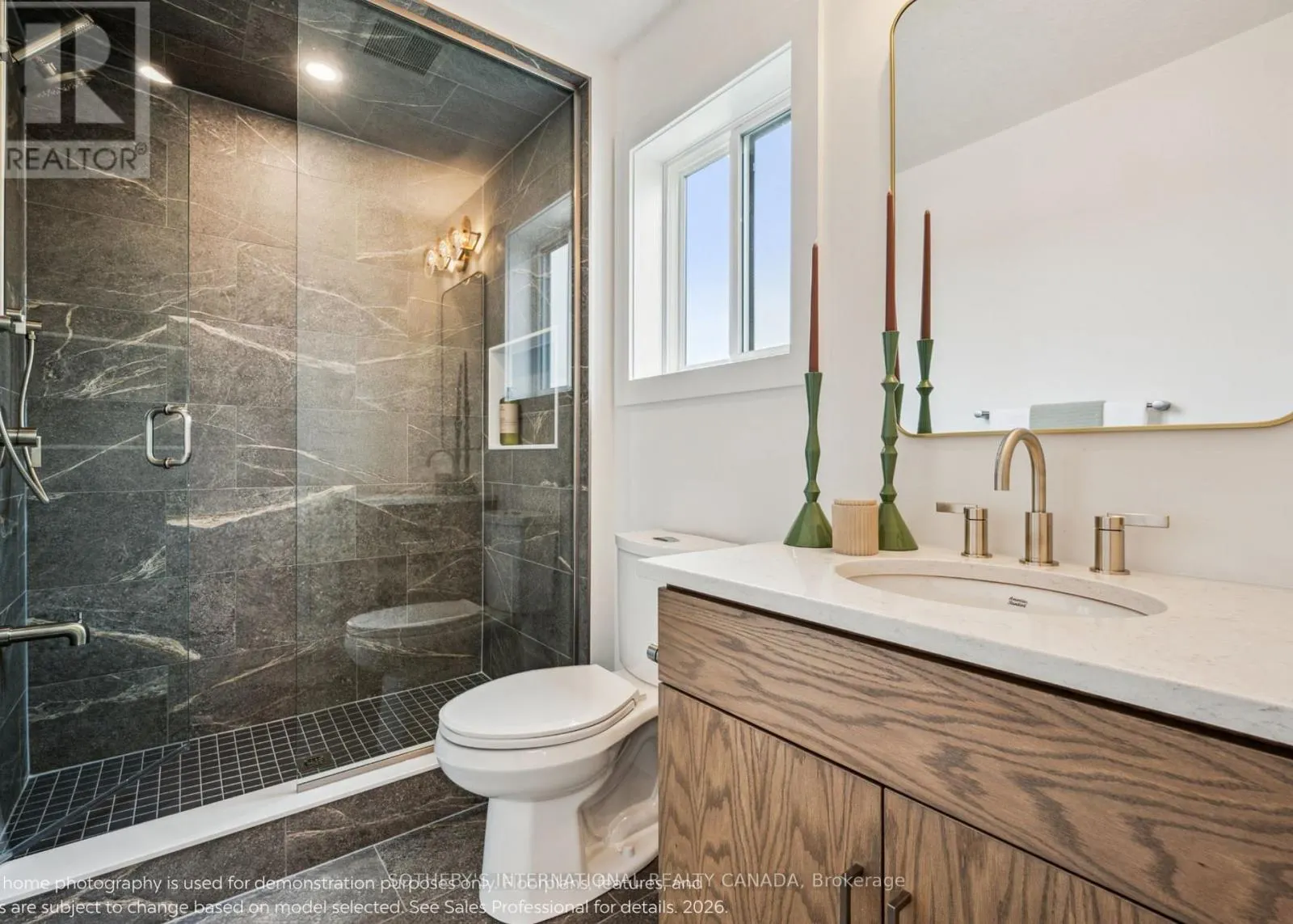 524 ANTON CRESCENT