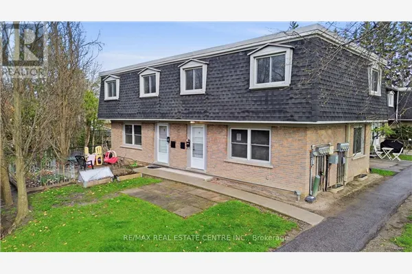 10 - 76 BORDEN PARKWAY