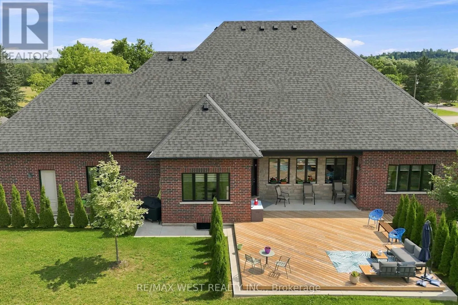 9450 WELLINGTON ROAD 124