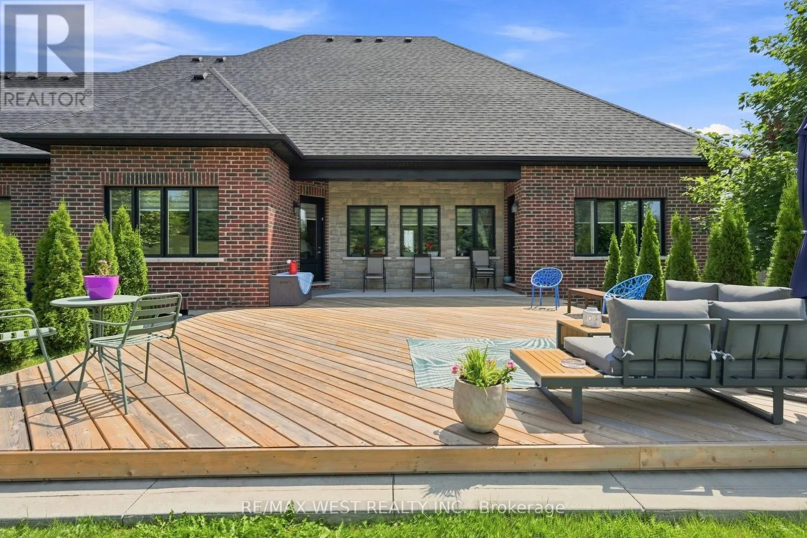 9450 WELLINGTON ROAD 124